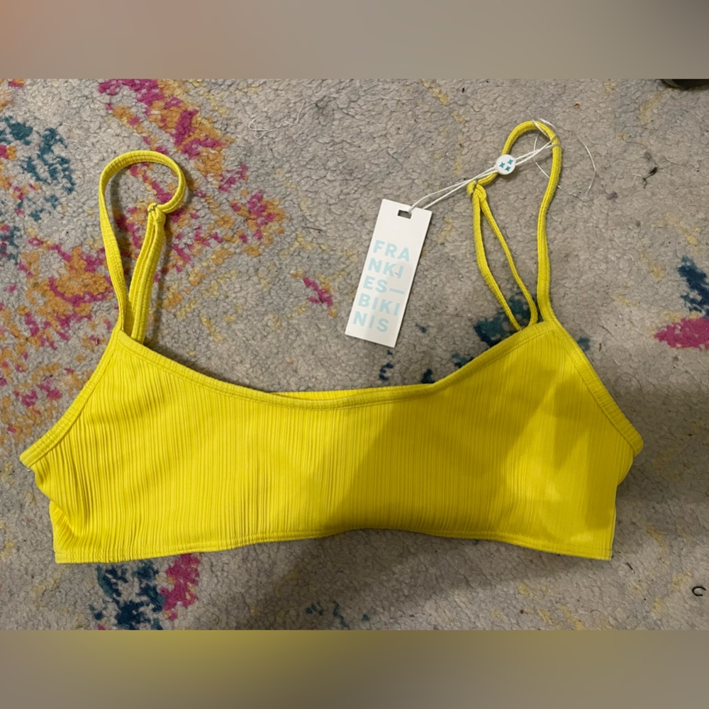 Frankie’s bikini